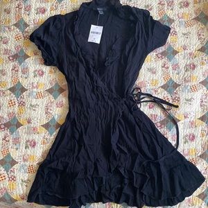 Forever 21 black dress